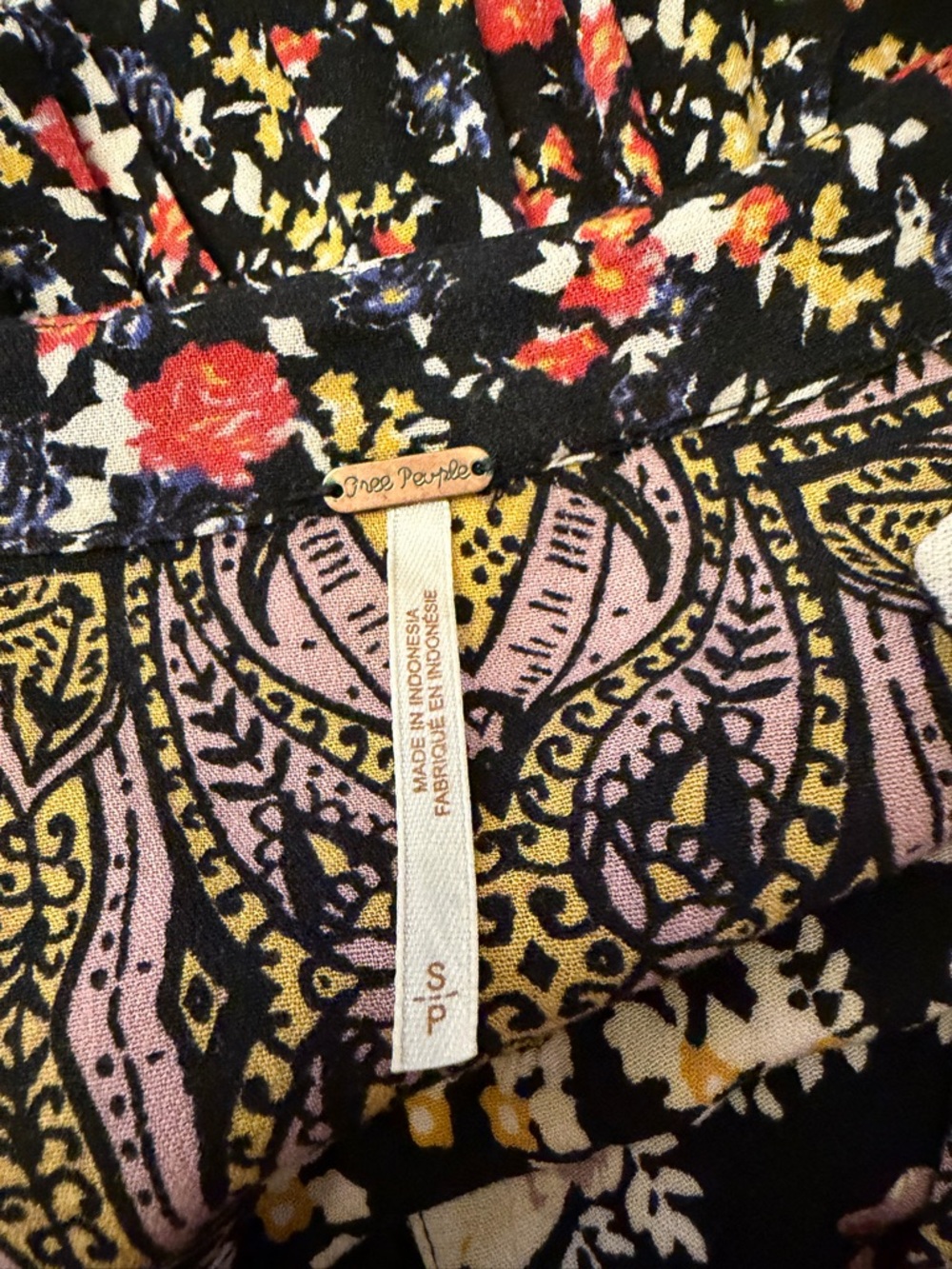 Free People shirt - Picture 2 of 7